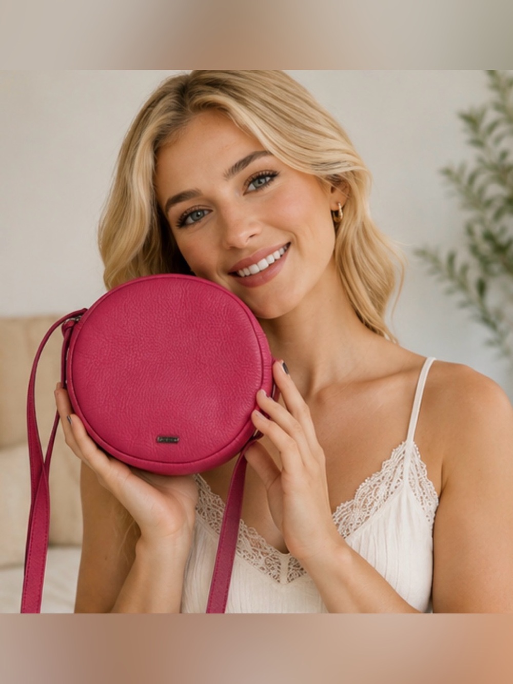 Via Mia Hot Pink Round Leather Crossbody mini Bag Brazilian brand